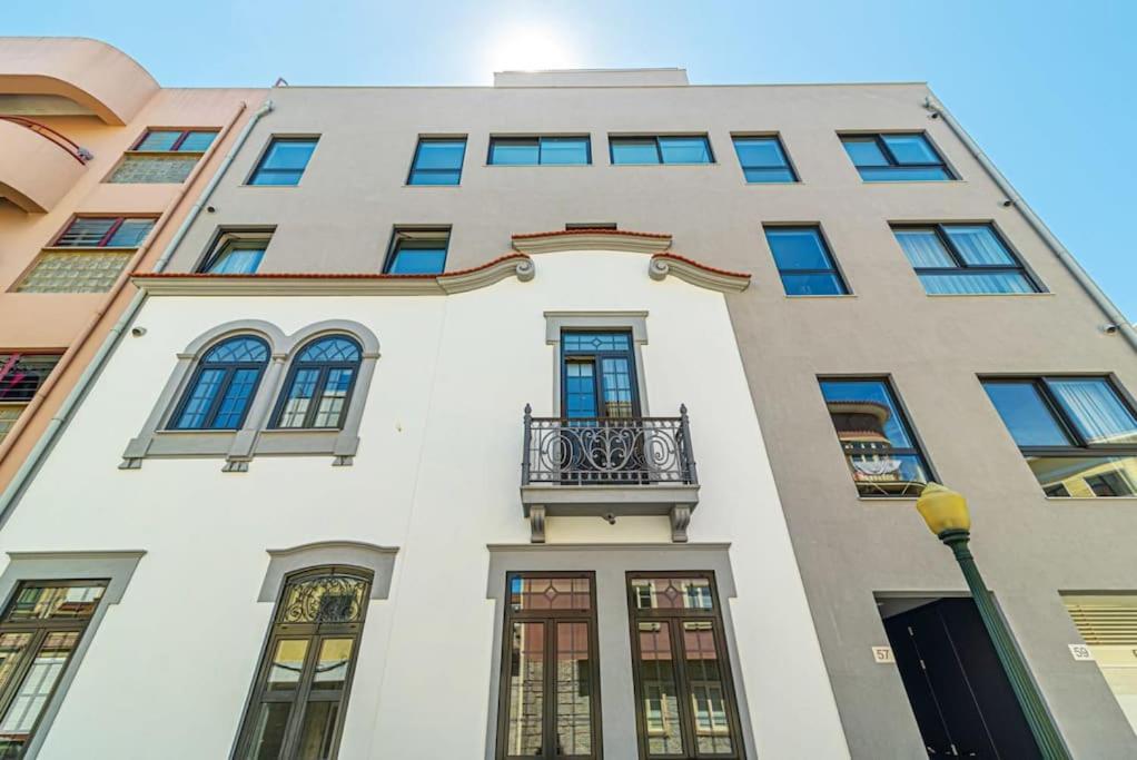 Large Terrace In Paraiso By Innkeeper بورتو المظهر الخارجي الصورة